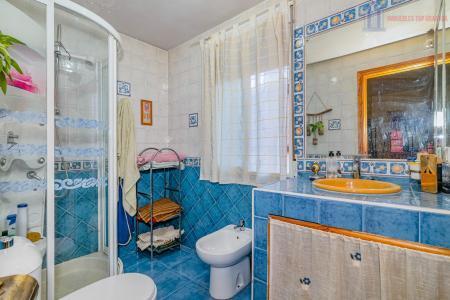 Venta de casa en Güevéjar