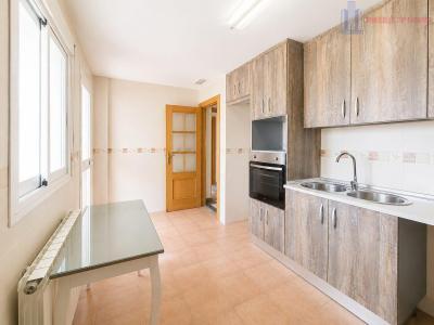 Venta de casa en Híjar