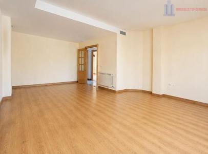 Venta de casa en Híjar