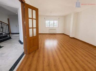 Venta de casa en Híjar