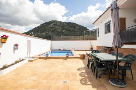 Venta de chalet en Nívar