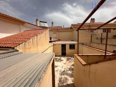 Venta de casa en Huétor Vega