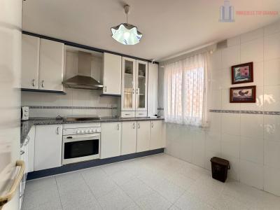 Venta de casa en Huétor Vega