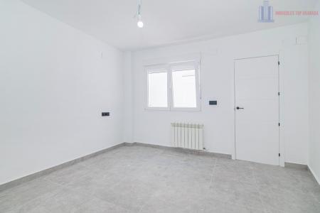 Venta de piso en Cenes de la Vega