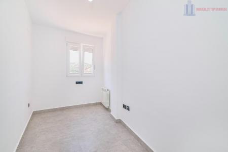 Venta de piso en Cenes de la Vega