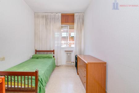 Venta de piso en Granada