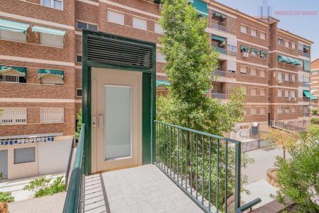 Venta de piso en Granada