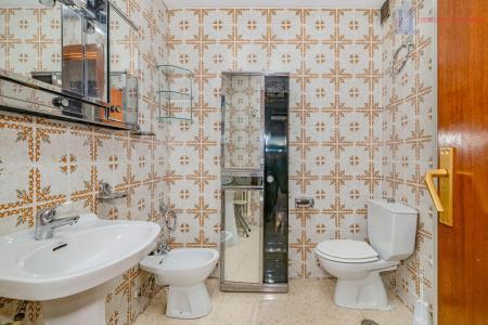 Venta de piso en Granada