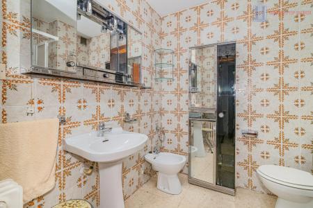 Venta de piso en Granada