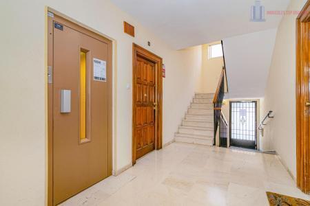 Venta de piso en Granada