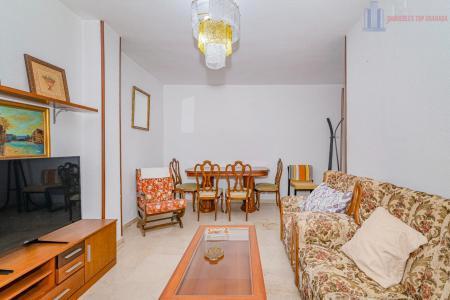 Venta de piso en Granada
