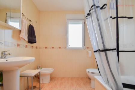 Venta de dúplex en Cúllar Vega
