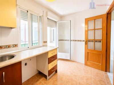 Venta de dúplex en Cúllar Vega