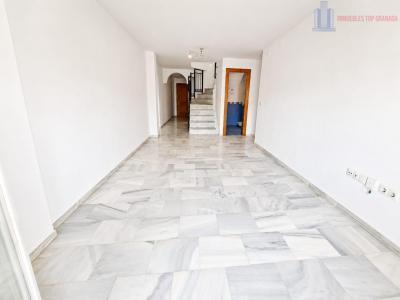 Venta de dúplex en Cúllar Vega