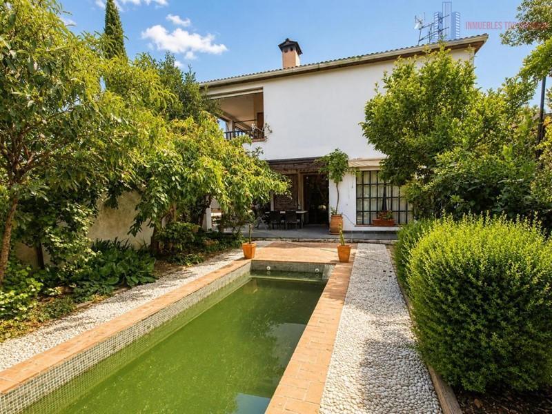 Venta de chalet en Granada