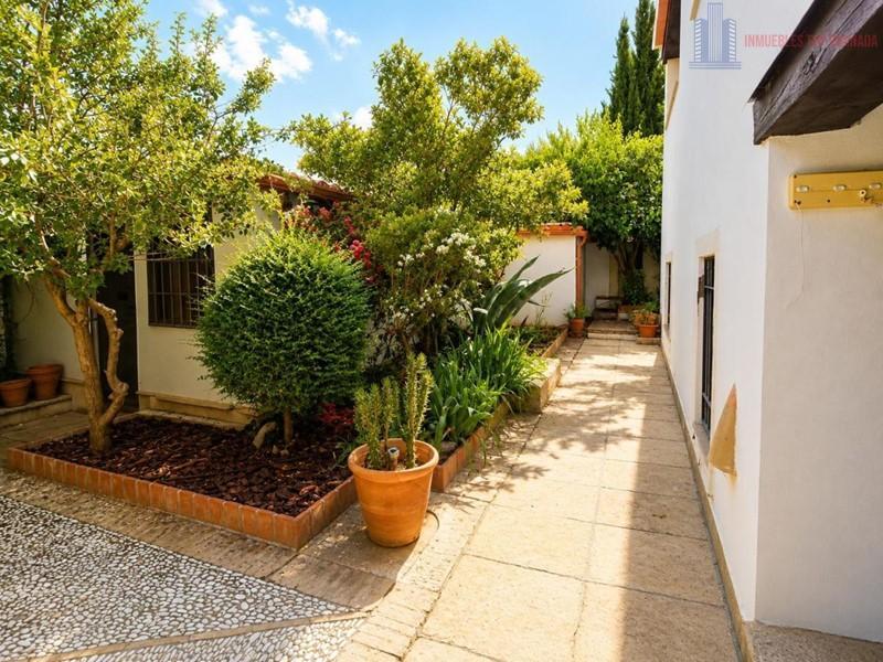 Venta de chalet en Granada