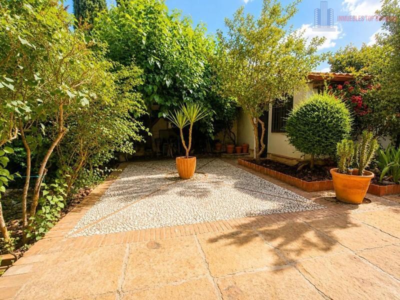 Venta de chalet en Granada