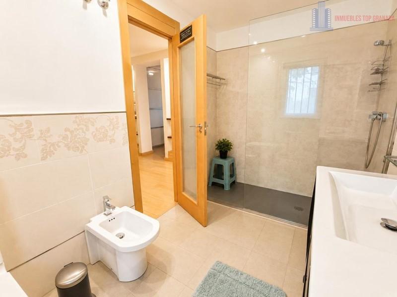 Venta de chalet en Granada