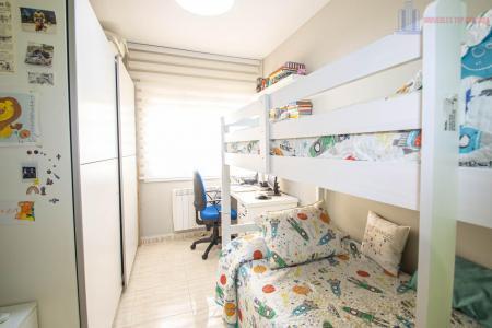 Venta de piso en Híjar