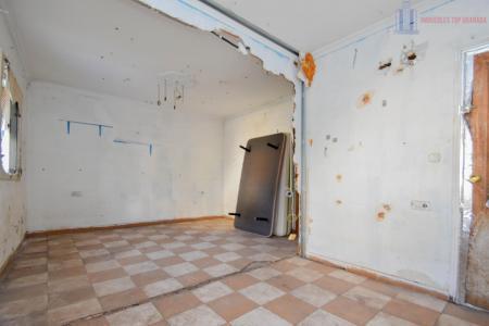 Venta de chalet en Huétor Vega
