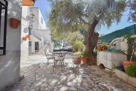Venta de chalet en Huétor Vega