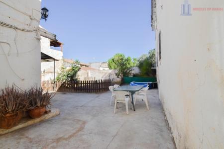 Venta de chalet en Huétor Vega