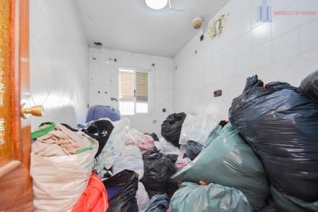 Venta de chalet en Huétor Vega