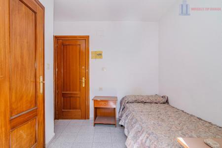 Venta de casa en Granada