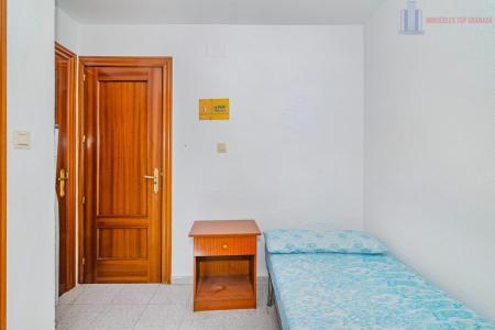 Venta de casa en Granada