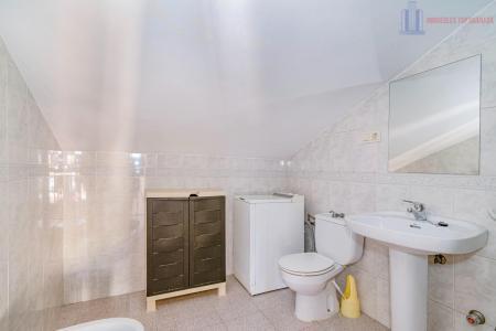 Venta de casa en Granada