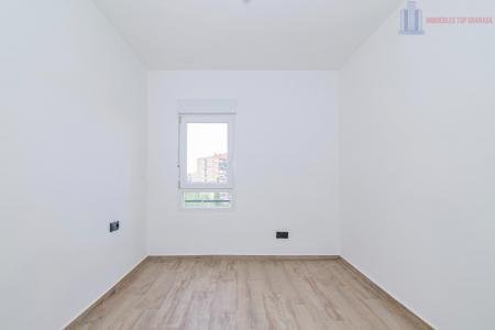 Venta de piso en Granada
