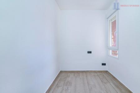 Venta de piso en Granada