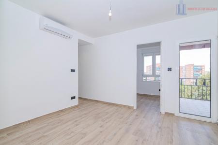 Venta de piso en Granada