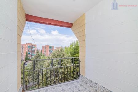 Venta de piso en Granada
