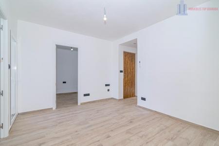 Venta de piso en Granada