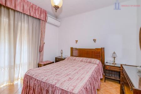 Venta de casa en Granada