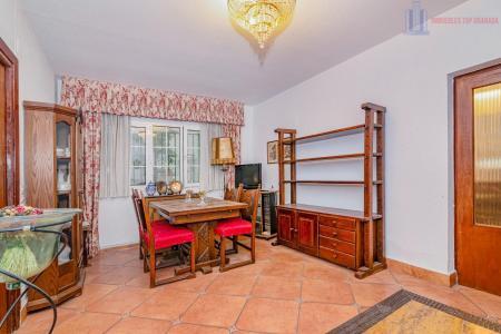 Venta de casa en Granada