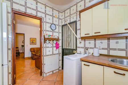 Venta de casa en Granada