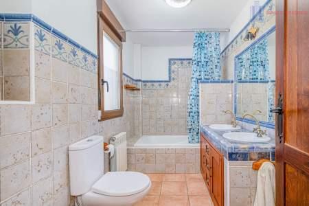 Venta de chalet en Alhendín