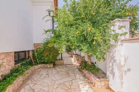 Venta de chalet en Alhendín
