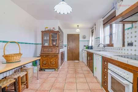 Venta de chalet en Alhendín