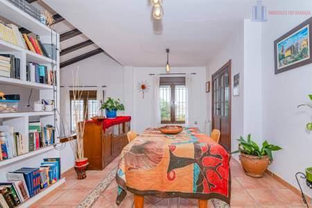 Venta de chalet en Alhendín