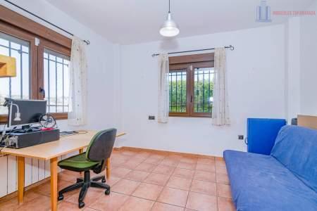 Venta de chalet en Alhendín