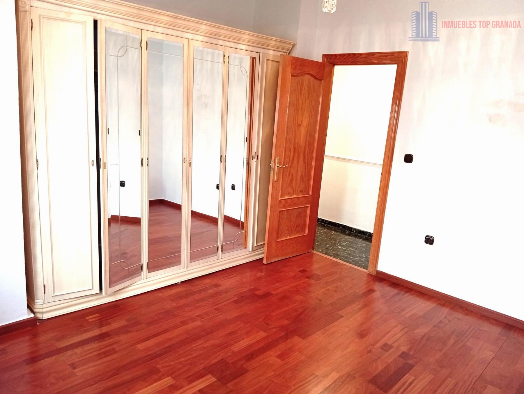 Venta de piso en Huétor Vega