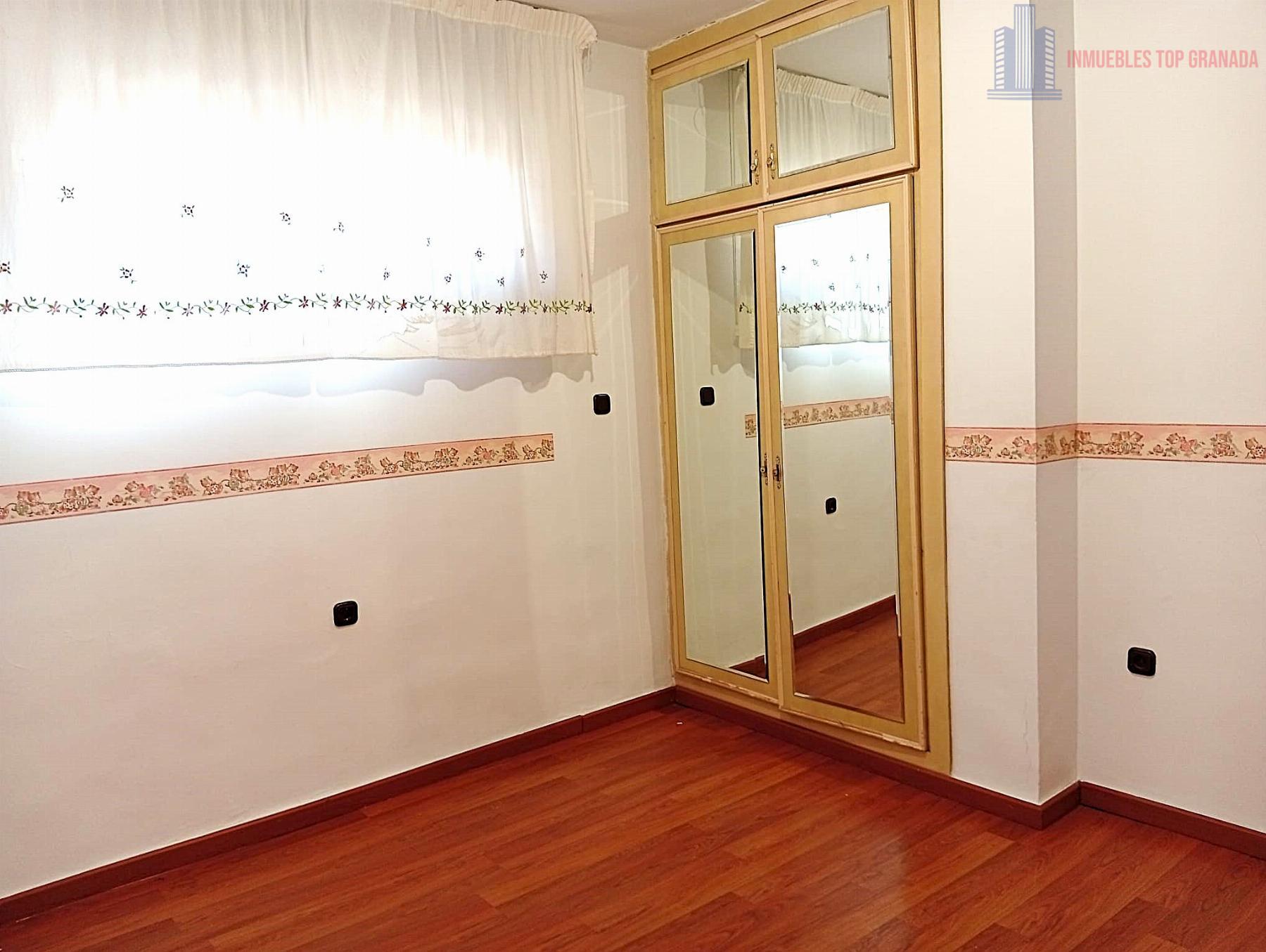 Venta de piso en Huétor Vega