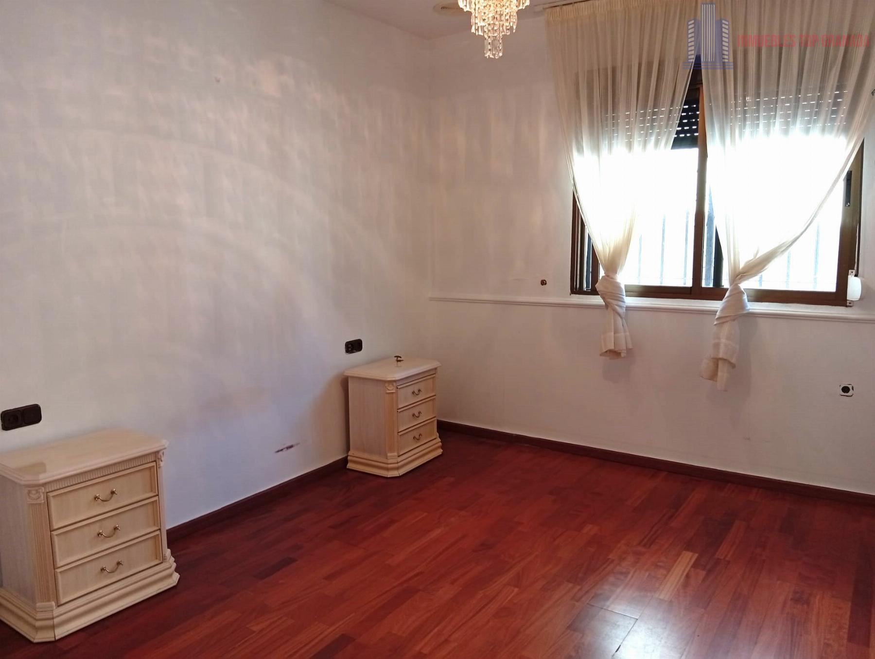 Venta de piso en Huétor Vega