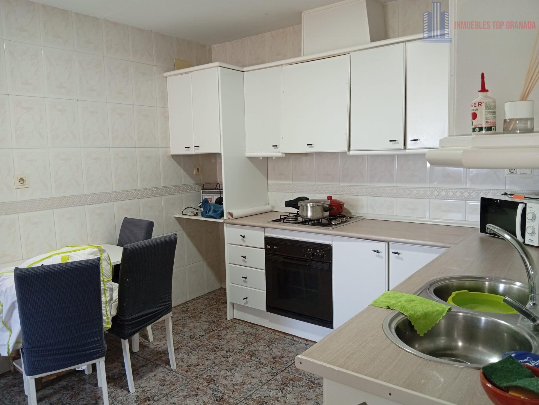 Venta de piso en Huétor Vega
