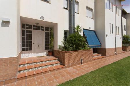 Venta de casa en Alhendín