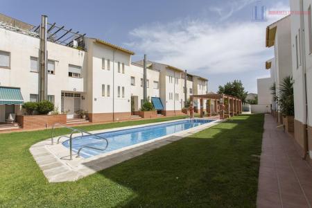 Venta de casa en Alhendín
