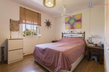 Venta de casa en Alhendín